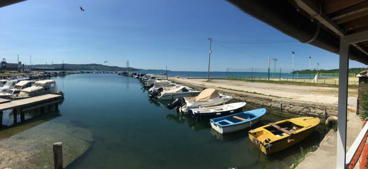 Appartamento Bella Vista Ancarano Esterno foto