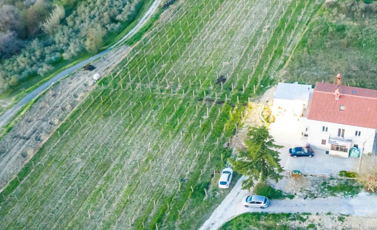 Appartamento Bella Vista Ancarano Esterno foto